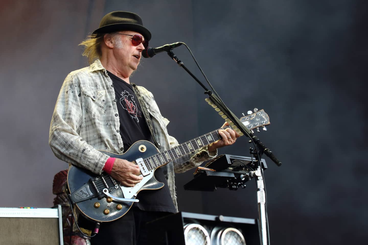 Neil Young Tickets Neil Young Tour Dates 2025 and Concert Tickets
