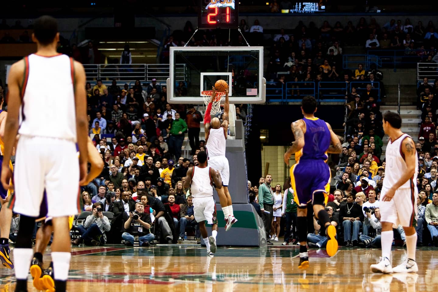 Milwaukee Bucks Tickets Buy or Sell Milwaukee Bucks 2024 Tickets