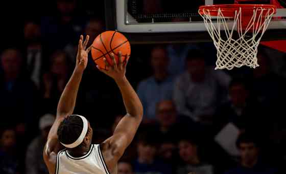 Memphis Tigers at Vanderbilt Commodores Basketball