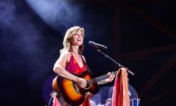 Amy Grant with Michael W. Smith and CeCe Winans