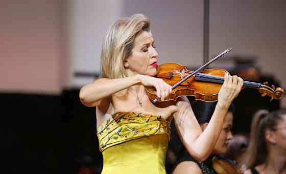 Anne-Sophie Mutter, Violine & Leitung | Kammerorchester Wien - Berlin card