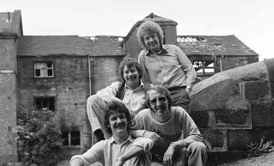 THE HOUGHTON WEAVERS