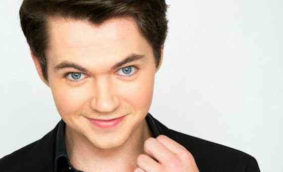 Damian McGinty: This Christmas Time 10th Anniversary Tour