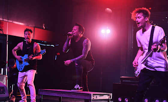 Story of the Year & Silverstein: CAMP SCREAMO TOUR