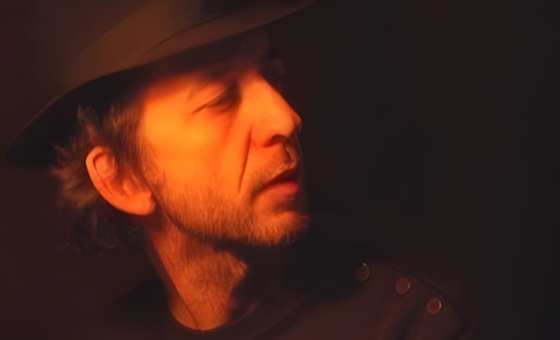 Arthur H