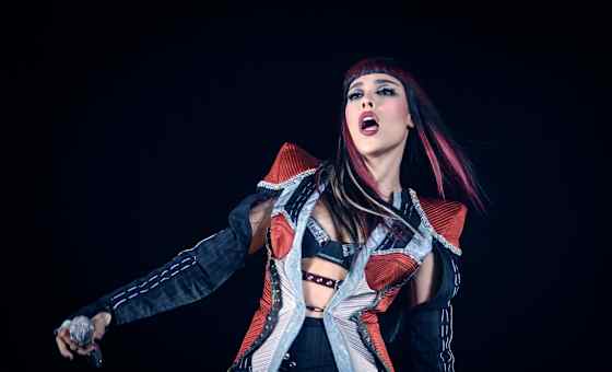 Danna Paola @ Vic Theatre