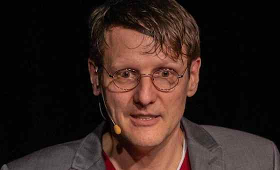Bewie Bauer - Forever Young - mit 50 in der 30er-Zone! | Vorpremiere