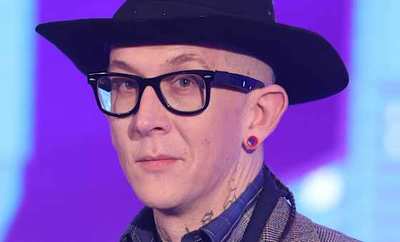 Micah P Hinson