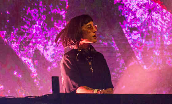 Indira Paganotto Curates