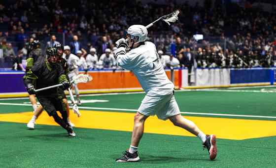 Las Vegas Desert Dogs at Colorado Mammoth Parking