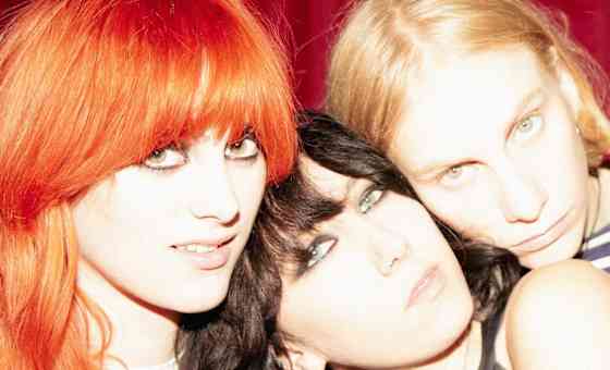 HOTWAX disco~glam~metal~punk~hiphop