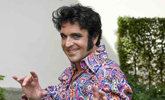 Nils Strassburg: Elvis Unlocked - Einzel-Show-Ticket: "ELVIS - IN HIS OWN WORDS" card