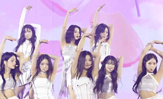 fromis9