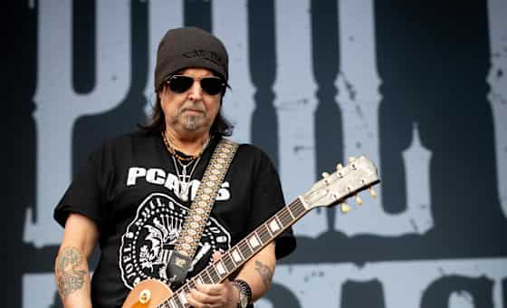 Phil Campbell & The Bastard Sons