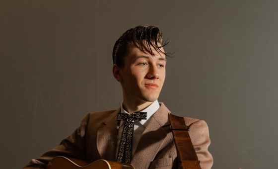 Jake Vaadeland & The Sturgeon River Boys