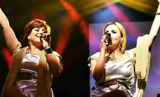 Waterloo - The ABBA Show: Das Beste Konzert in der Region