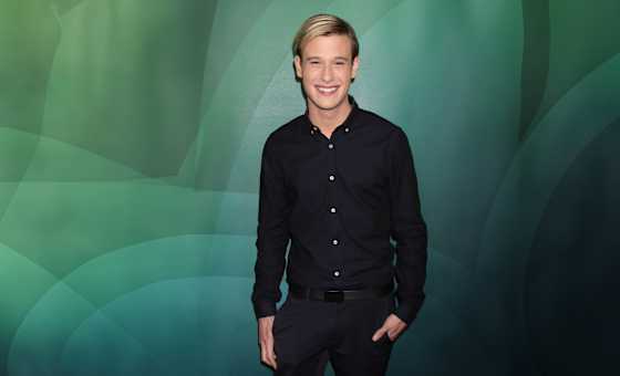Tyler Henry - The Hollywood Medium: An Evening of Hope and Healing