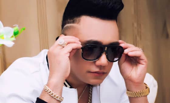 Elvis Martinez en vivo