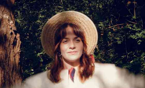 Hackney Folk Club - Anna McLuckie