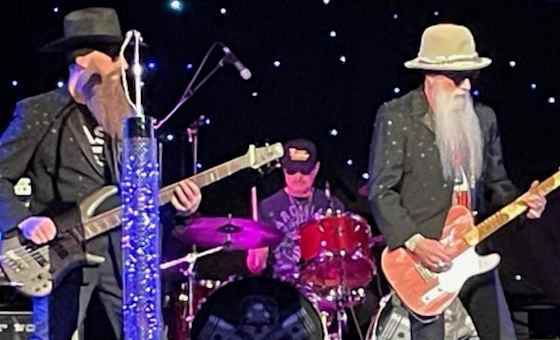 ZZ Top Notch live at Hop Springs
