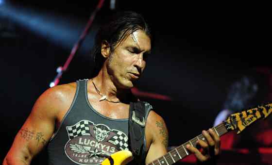 Dokken With George Lynch