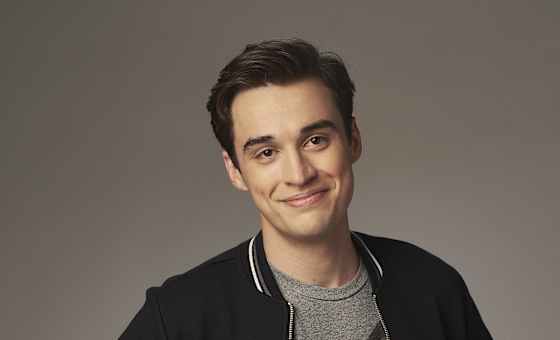 Joey Bragg