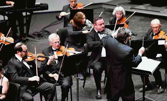 Gulf Coast Symphony - Press Play - A Gamer's Halloween Family Concert
