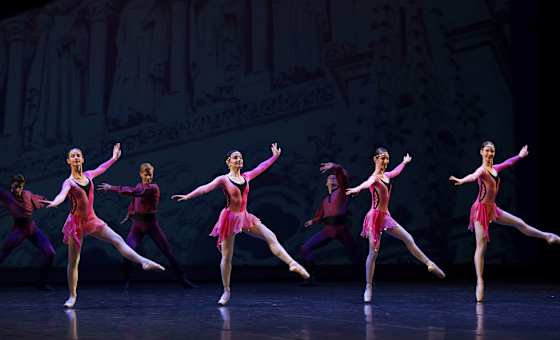 International Ballet Stars - Alice in Wonderland
