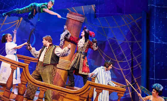 Peter Pan Goes Wrong