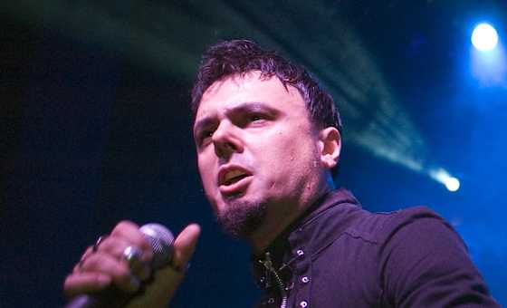 Roy Khan