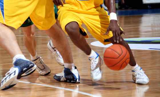 Sacred Heart Pioneers at Iona Gaels Basketball