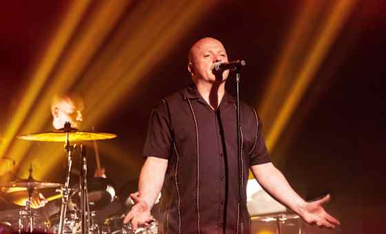 VNV Nation