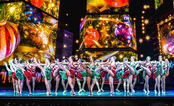 The Wag's Annual Christmas Spectacular