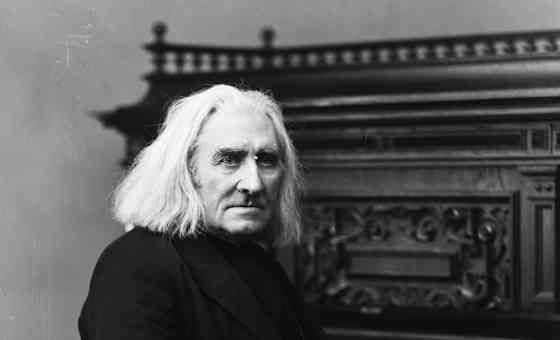 From Shadows to Light – Franz Liszt