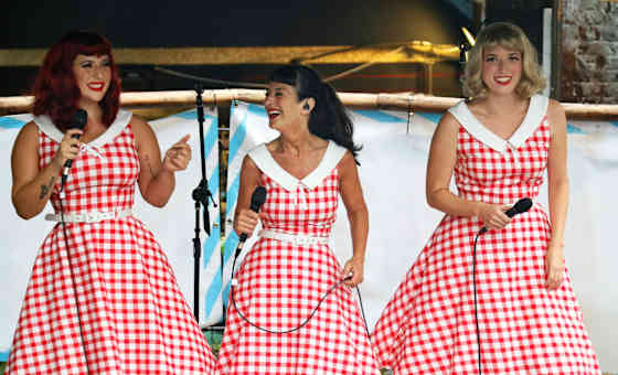 The Puppini Sisters