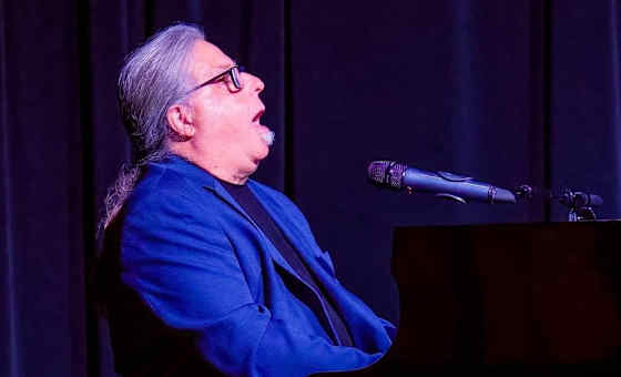 Anthony Geraci with Barrence Whitfield