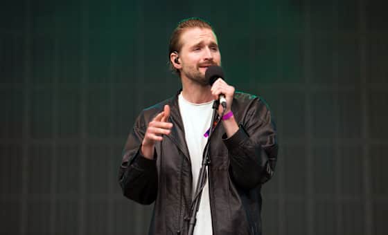 Hayden Thorpe: Performing the Songs of Wild Beasts