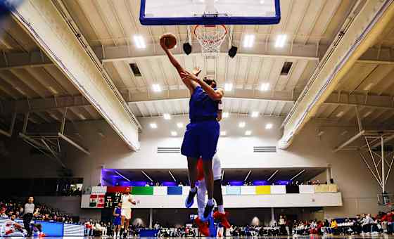 Wisconsin Herd at Delaware Blue Coats