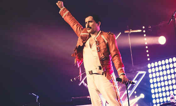 Killer Queen - A Tribute To Queen ft Patrick Myers as Freddie Mercury