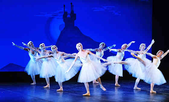 Les Ballets Trockadero de Monte Carlo