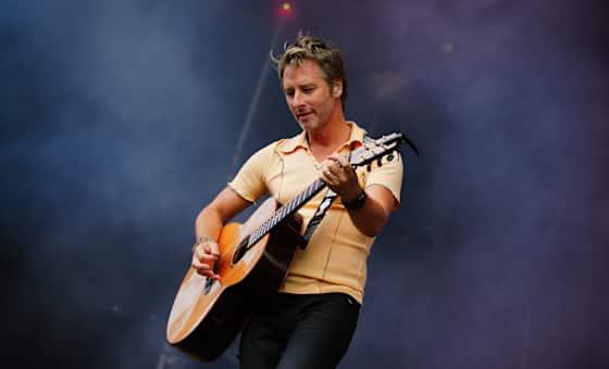 Chesney's Christmas Cracker Starring Chesney Hawkes