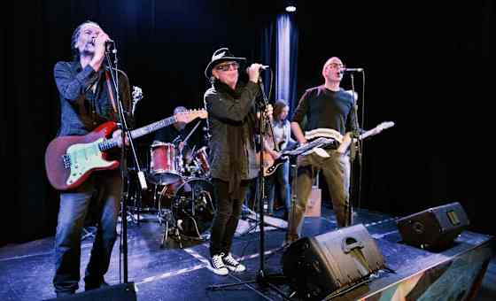 Mekons @ The Garage