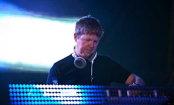 Shangri-La Presents: Sasha & John Digweed