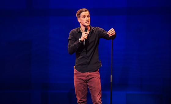 Daniel Sloss card