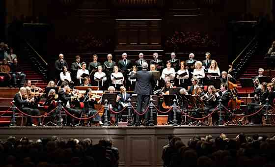 Bach - Weihnachtsoratorium - Nederlands Kamerkoor - Cappella Mediterranea