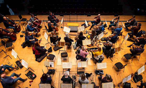 ENGLISH CHAMBER ORCHESTRA / MARZENA DIAKUN, DIRETTRICE / ELISABETH LEONSKAJA, PIANOFORTE
