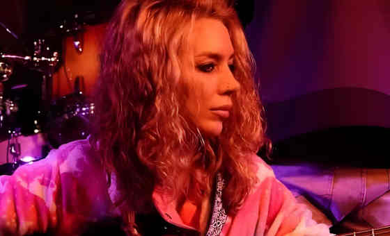 Vanja Sky