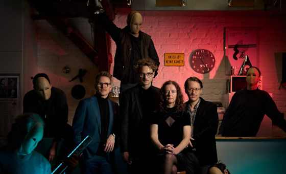 Shannon Barnett with Friends