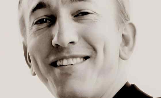 CHRIS HOPKINS meets the YOUNG LIONS - Swing Classics & A Touch of Christmas: von Frank Sinatra bis Count Basie & beyond