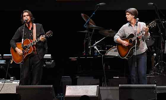 The Band Of Heathens with Donavon Frankenreiter